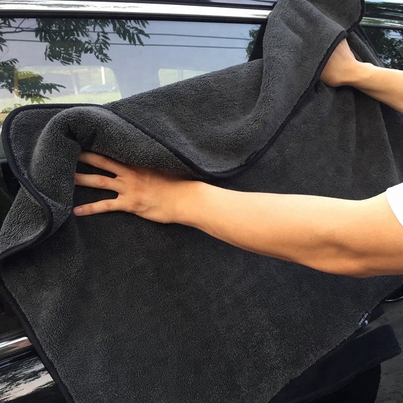✨ "NORDISK RENINGSMAGI I EN HANDDUK! 🧼🚗 Tvinnad mikrofiberduk som gör biltvätt till en dans – 0 repor, 100% resultat" 💦🌿