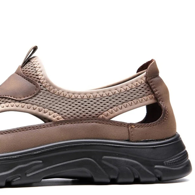 👞 50% RABATT NU! ☀️ Lättviktssandaler för Herr – Mjuk Sula & Nät – Andningsbar & Bekväm 🏖️