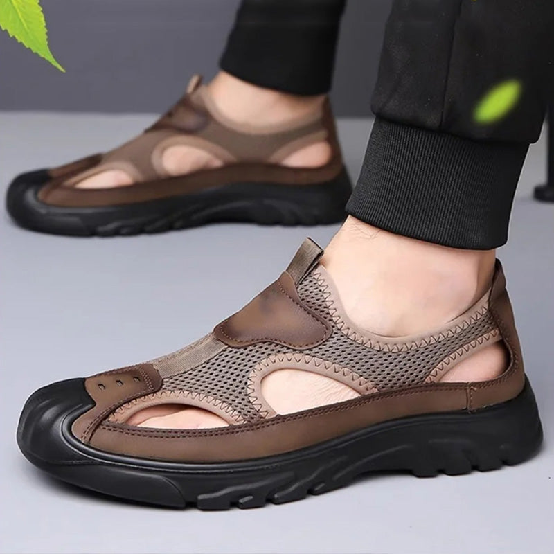 👞 50% RABATT NU! ☀️ Lättviktssandaler för Herr – Mjuk Sula & Nät – Andningsbar & Bekväm 🏖️