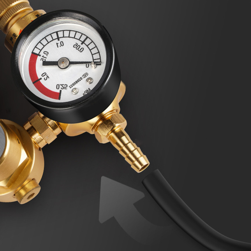 🔥⚙️ Energibesparande Svetsgas Argonregulator: "Gaskostnadsbespararen" för svetsare – sparar en halv flaska argon på 10 timmars svetsarbete ✨.