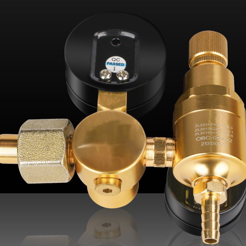 🔥⚙️ Energibesparande Svetsgas Argonregulator: "Gaskostnadsbespararen" för svetsare – sparar en halv flaska argon på 10 timmars svetsarbete ✨.