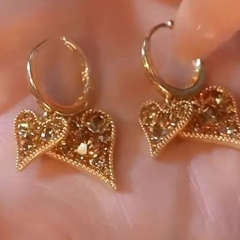 💖 50% RABATT NU! ✨ Eleganta Glänsande Hjärta Hoopörhängen – Dubbla Lager & Kristaller – Lyxigt Guld & Micro-Inläggning 💕