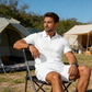Tvådelat sommarset för herrar bestående av polotröja och shorts